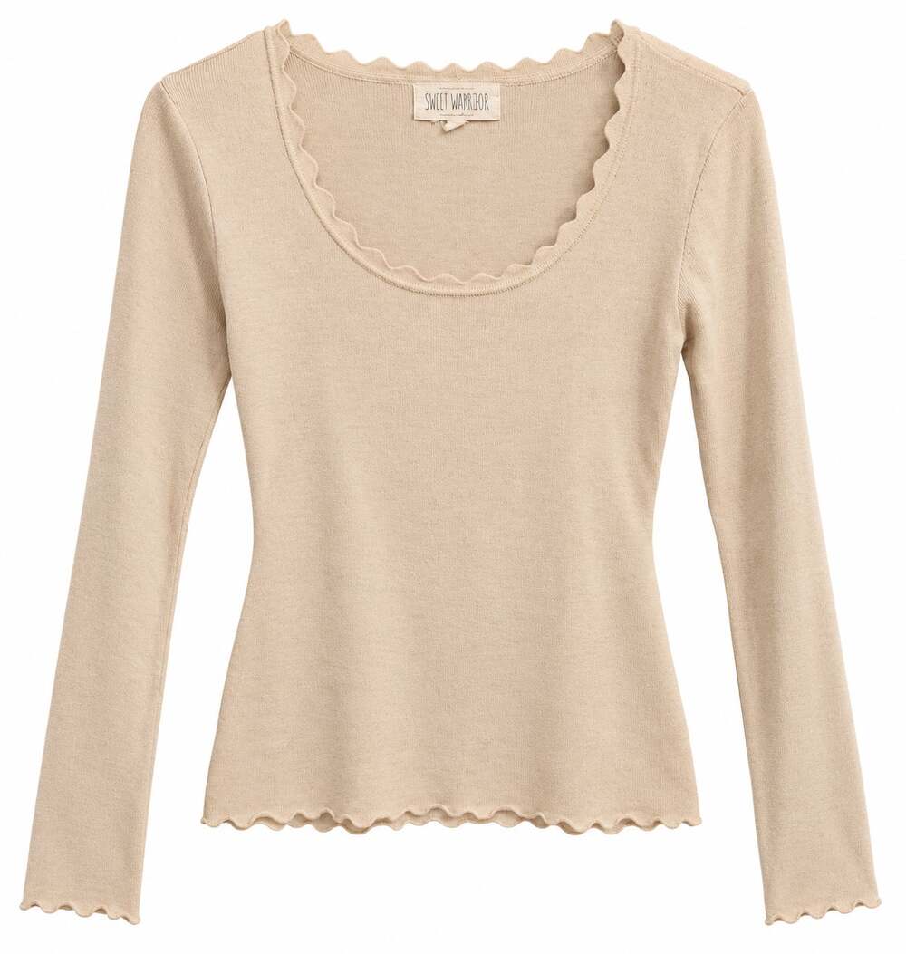 Sweet Wanderer Women's Shirt Size XL